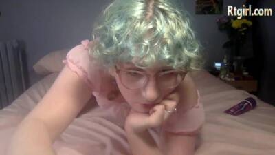 cute and nerdy trans girl in glasses loves playing with myself - ashemaletube.com - Usa