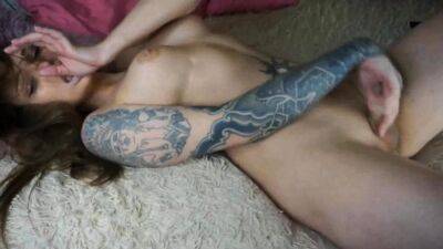 Sexy Tattooed Tranny Plays Her Cock - drtuber.com