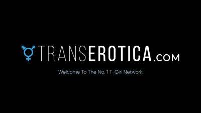 TRANSEROTICA Trans Evelyn Tumbles Banged By Tattooed Jock - drtvid.com